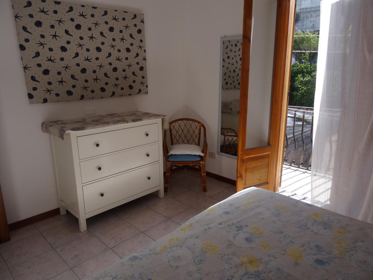 Claudia - Case Vacanze A Canneto Spiaggia エクステリア 写真